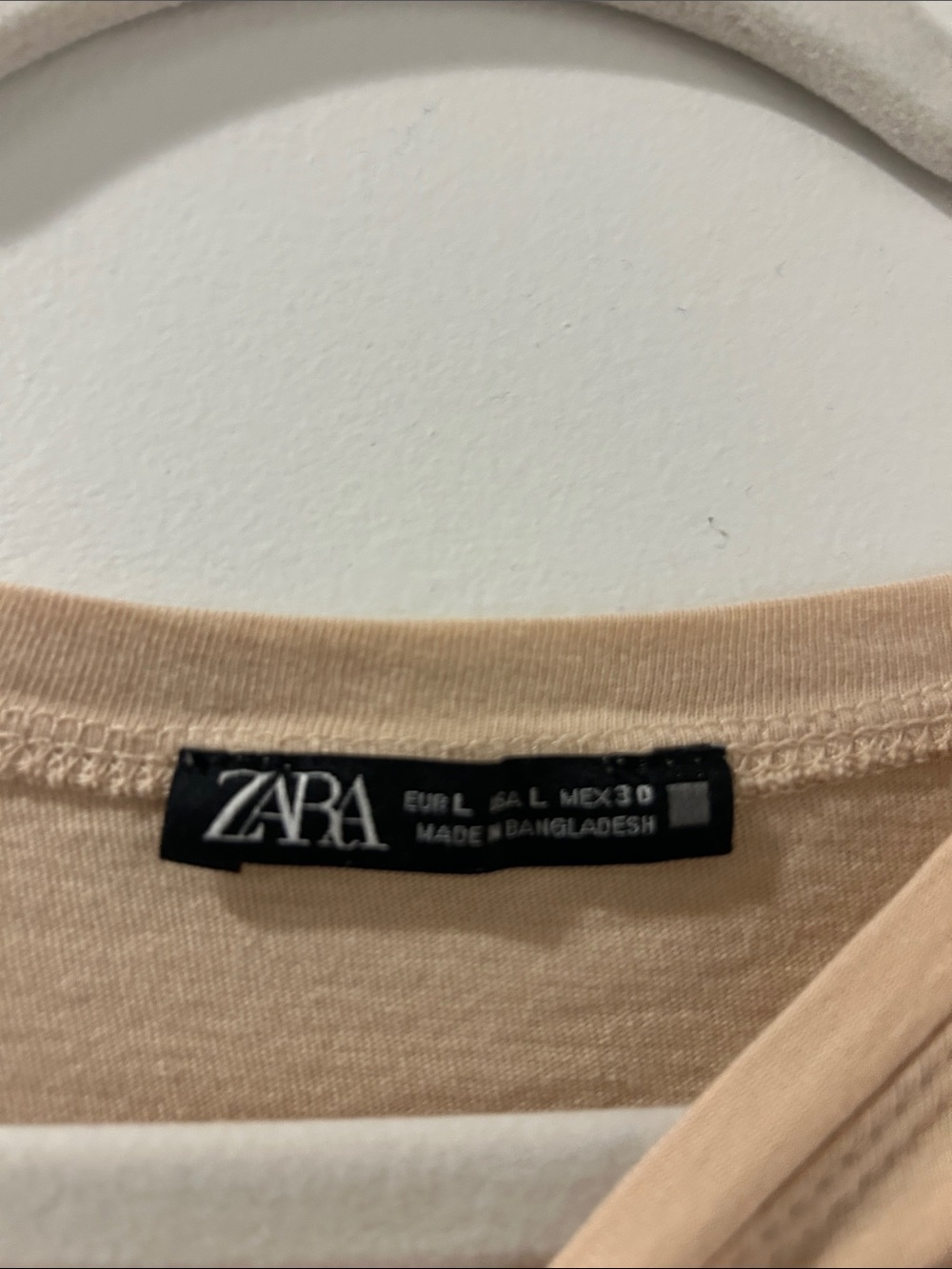 Zara Tan Ruffle Sleeve Tee - Picture 2 of 3